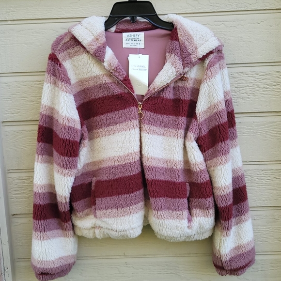 Ashley By 26 International Jackets & Blazers - Ashley by 26 International